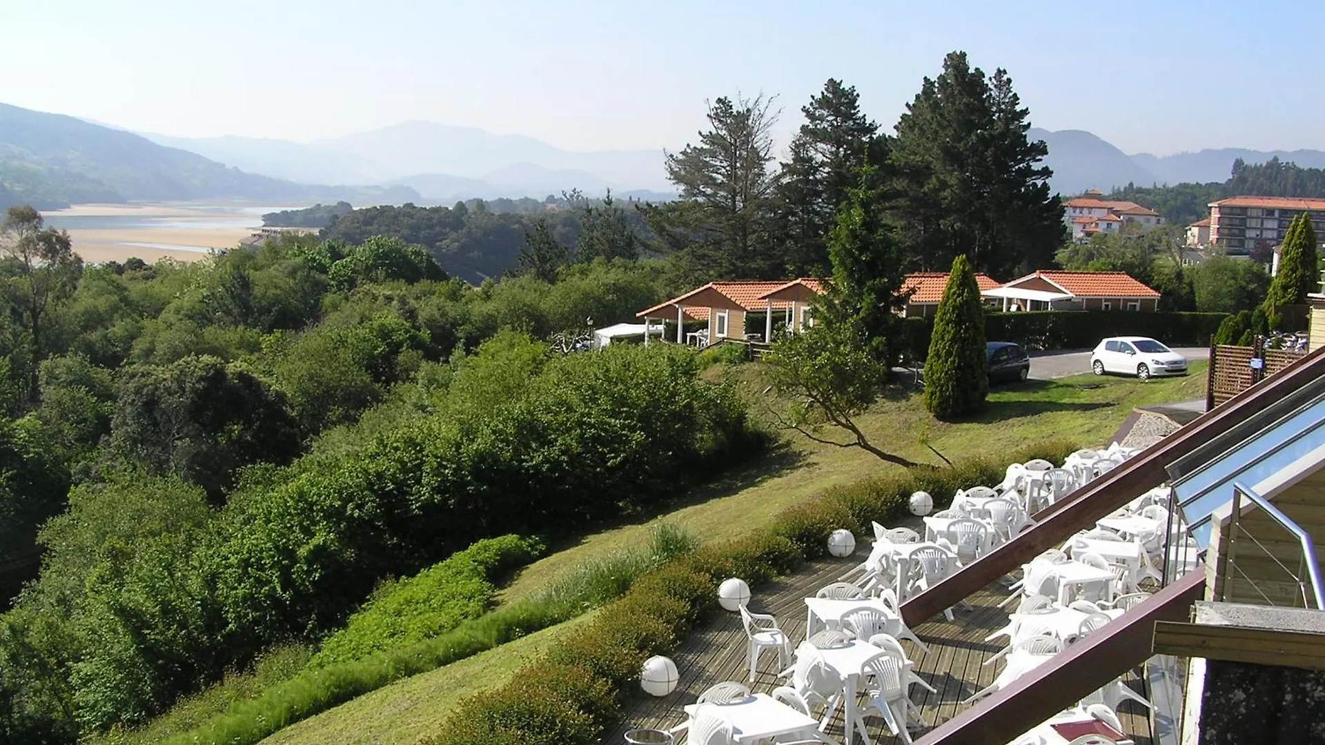 Bungalows Portuondo Parking Gratuito Mundaka 2*,